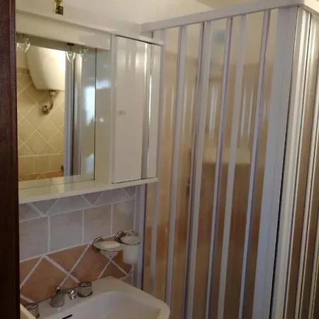 Casa- Giro' - C2a6peu3ow Дом отдыха