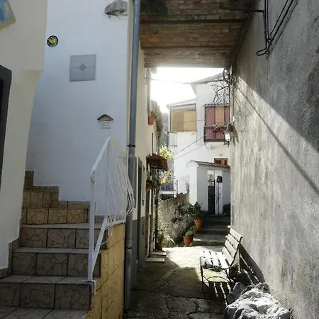 Casa- Giro' - C2a6peu3ow Aieta