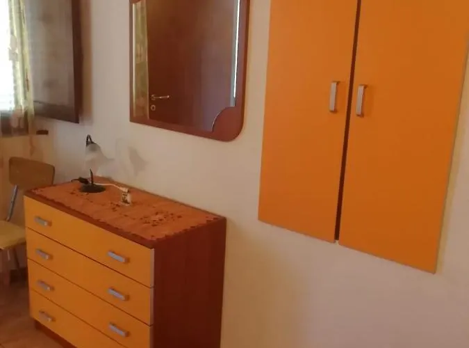 Casa- Giro' - C2a6peu3ow Aieta