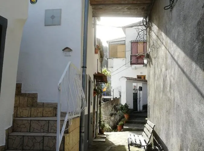 Casa- Giro' - C2a6peu3ow Aieta