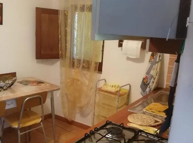 Casa- Giro' - C2a6peu3ow בית נופש Aieta