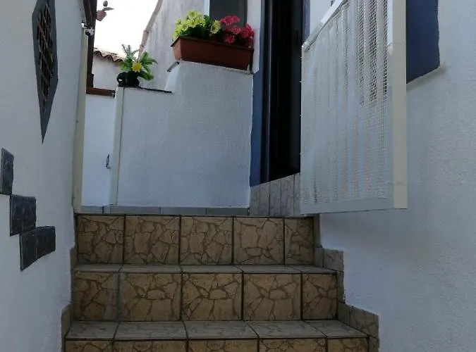 Casa- Giro' - C2a6peu3ow Aieta